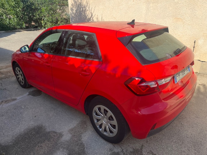 AUDI A1 SPORTBACK Rouge - Gauche