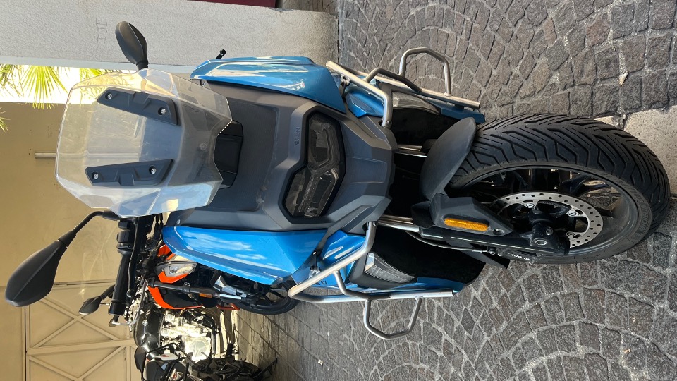 BMW C400X