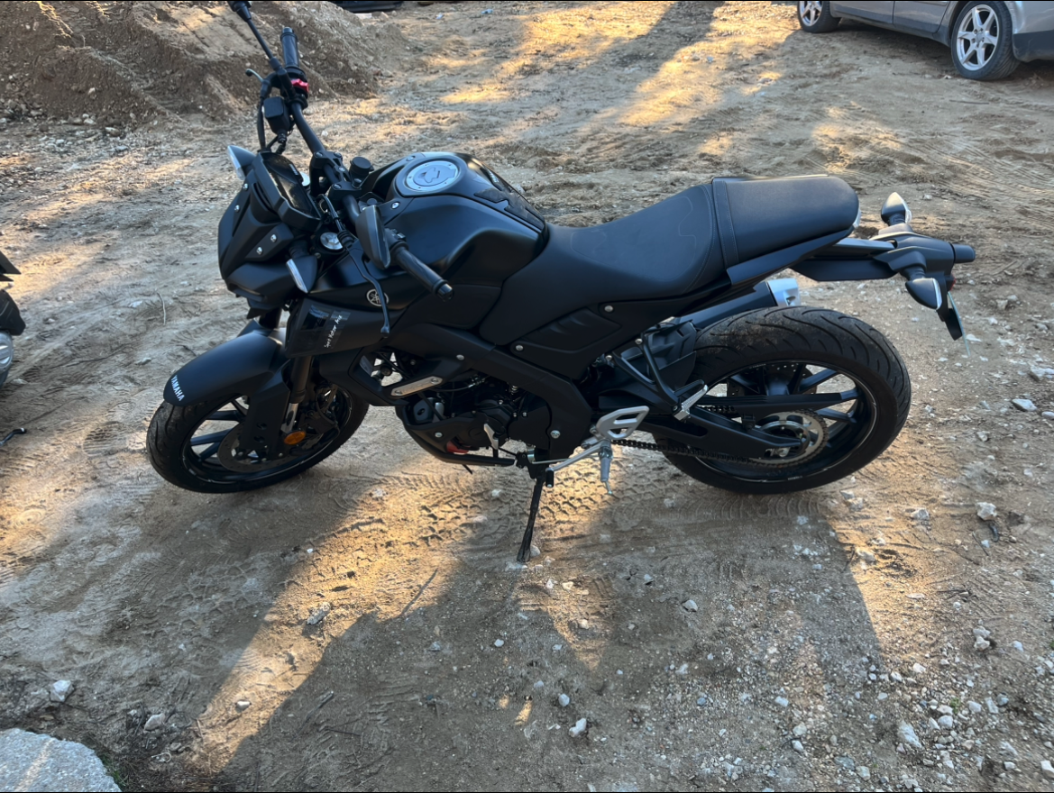 YAMAHA MT 125 Full Black